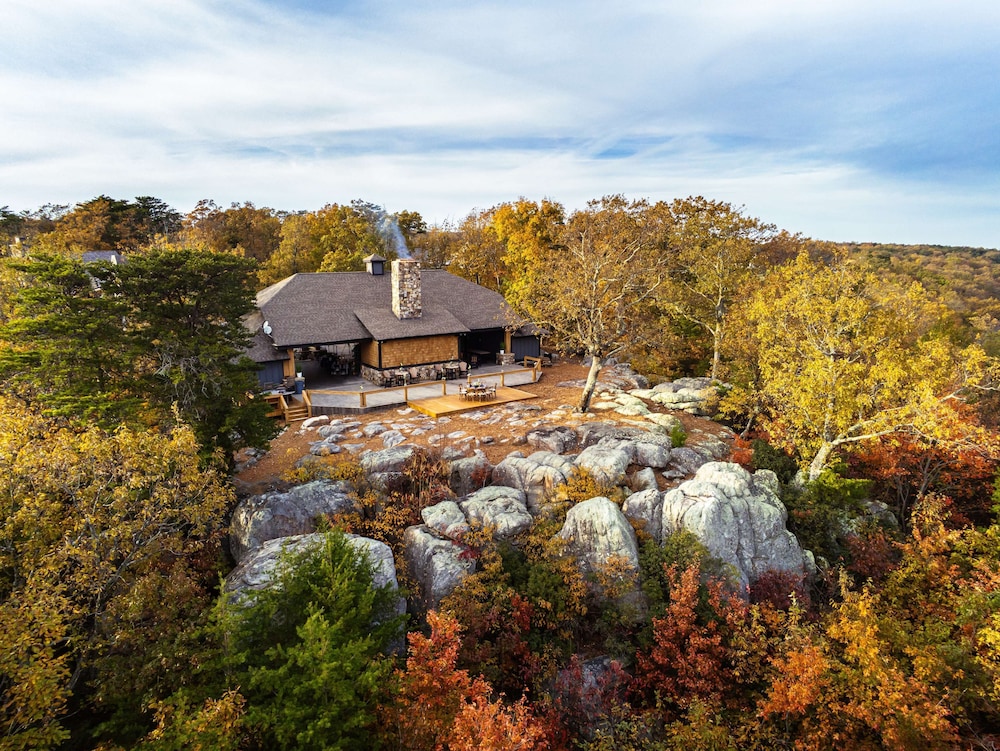 Cloudland at McLemore Resort Lookout Mountain Curio by Hilton - photo 211