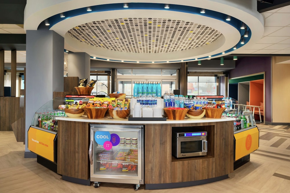 Tru by Hilton York - photo 35
