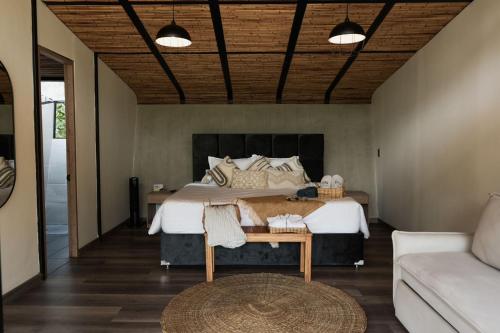 Ketana Eco Hotel — hotel in Sasaima