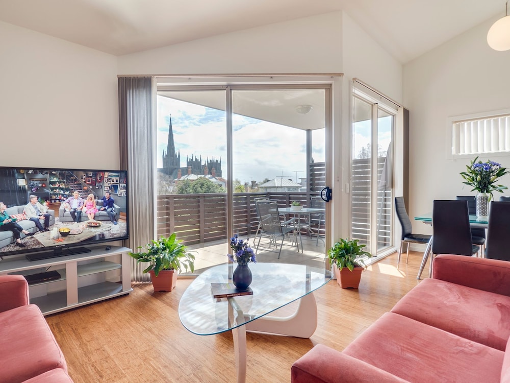 McKillop Geelong by Gold Star Stays — 4-Star Luxury Hotel in Geelong, Australia