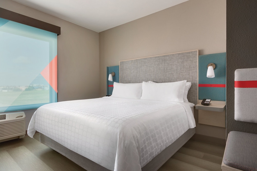 avid hotel Tuscaloosa University Area by IHG - photo 6