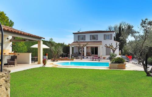 Bastide Vatole - carbon neutral hotel in Unknown City