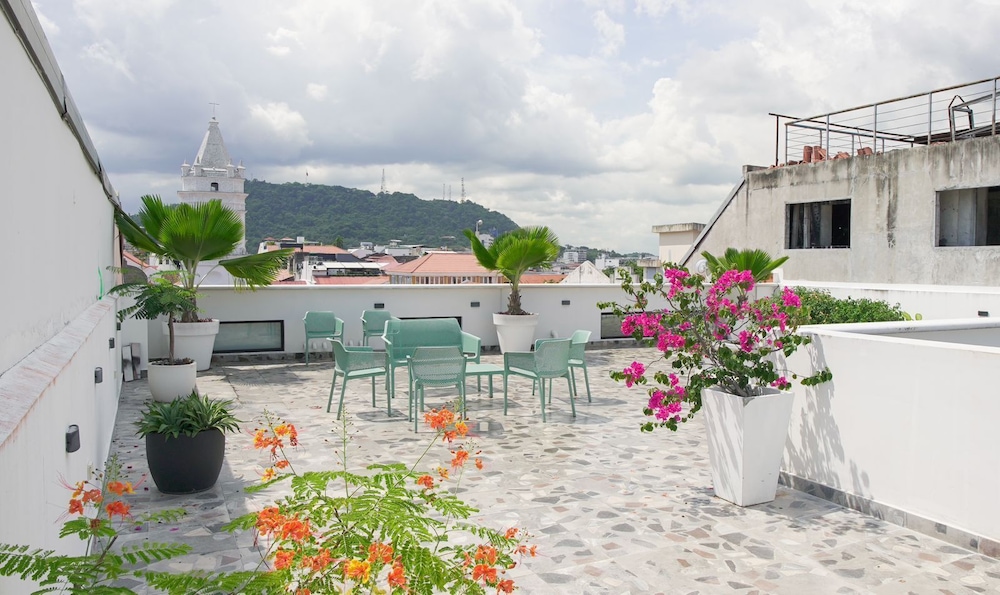 Lefevre 1C — 4-Star Luxury Hotel in Panama, Panama