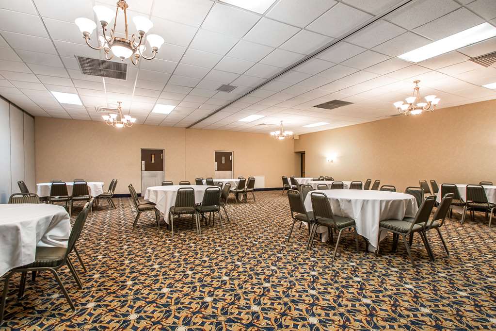 Quality Inn Morris I 80 - photo 27