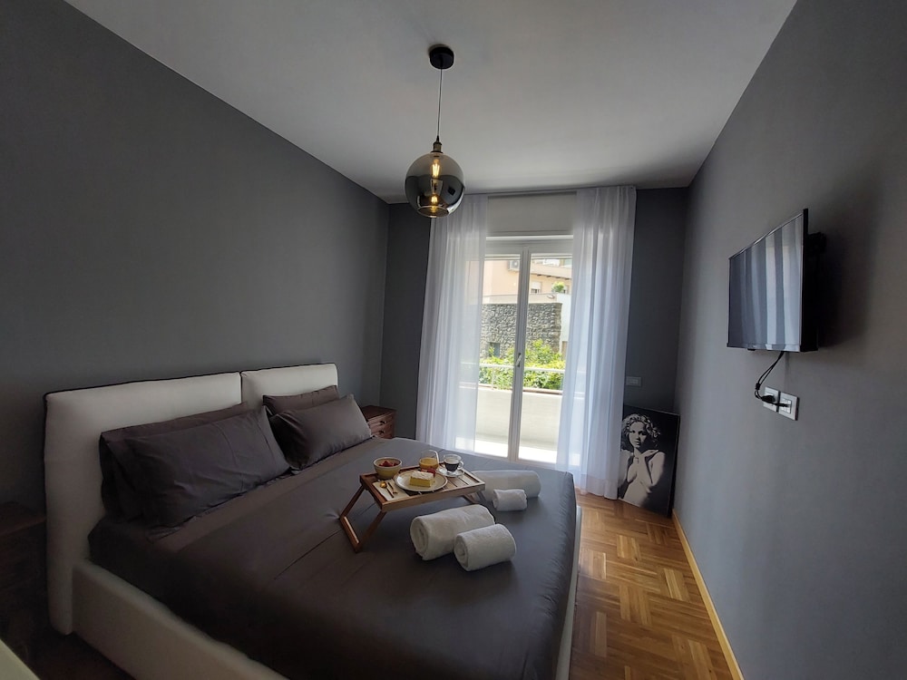 Vanesia's Luxury Suits — 4-Star Luxury Hotel in San Remo, Italy