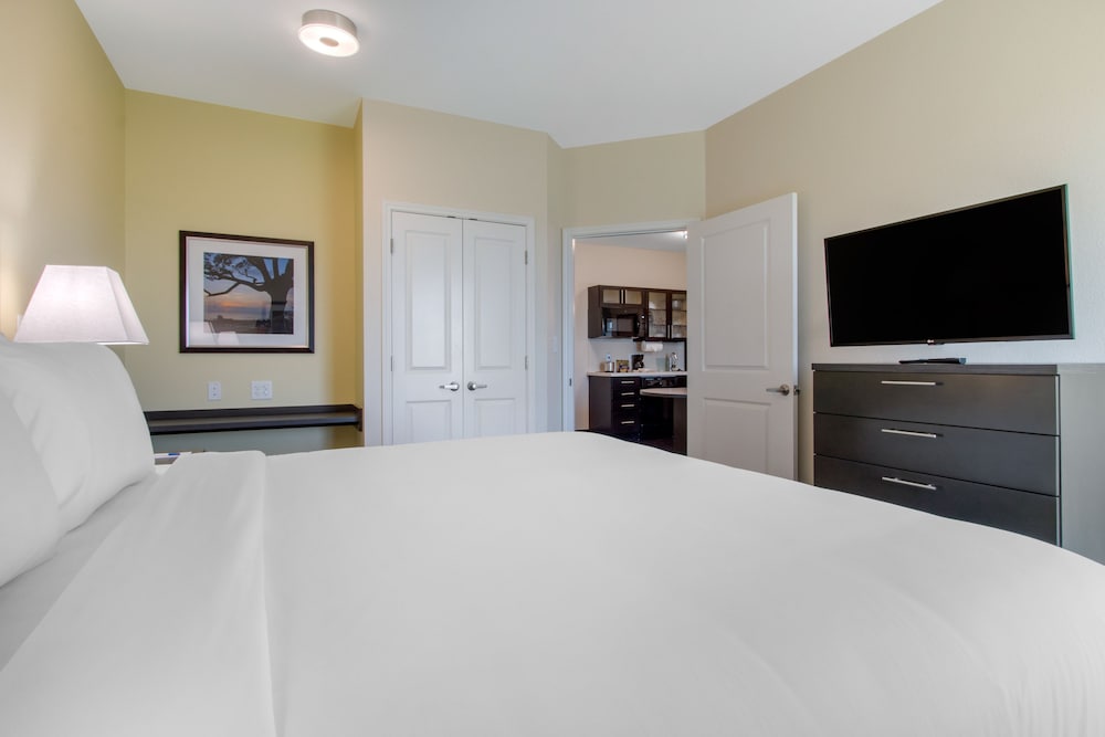 Candlewood Suites San Antonio Lackland AFB Area by IHG - photo 7