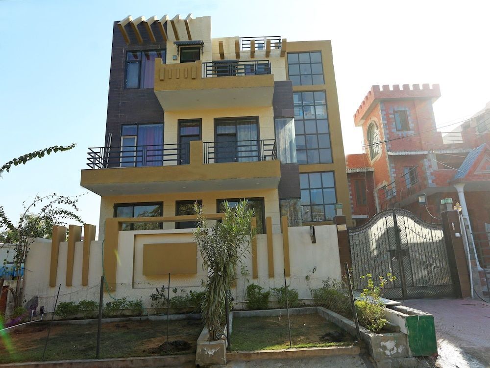FabHotel iStay Serenity Manesar