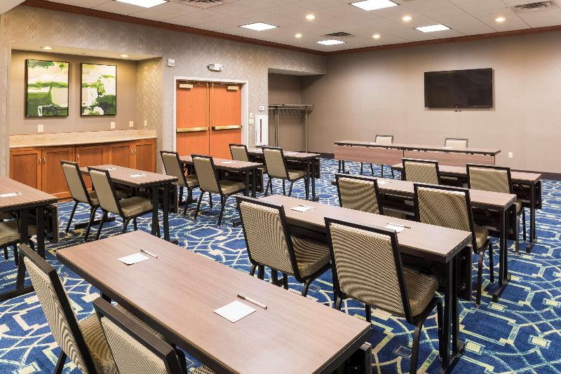 Hampton Inn & Suites East Lansing Okemos - photo 114