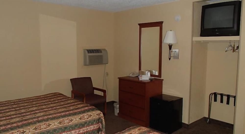 Royal Inn of New Orleans - photo 7