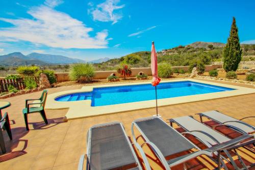 Quicano magnificent views and private pool in Lliber — hotel in Jalon