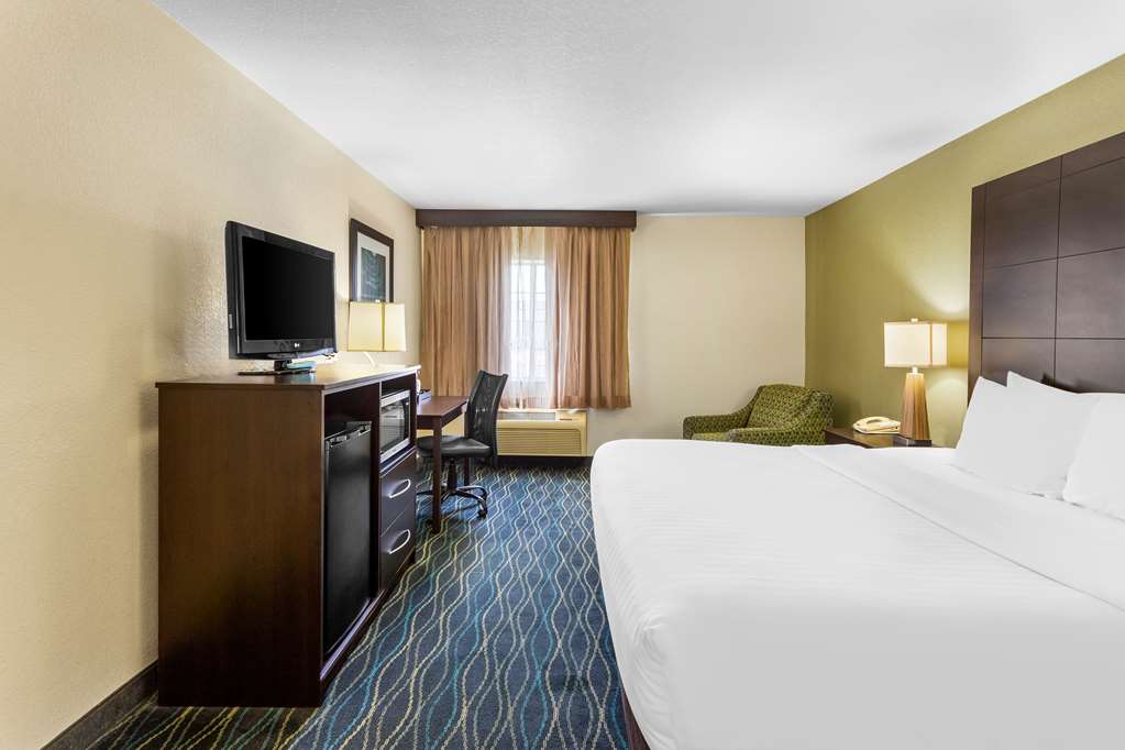 Best Western Oglesby Inn - photo 12