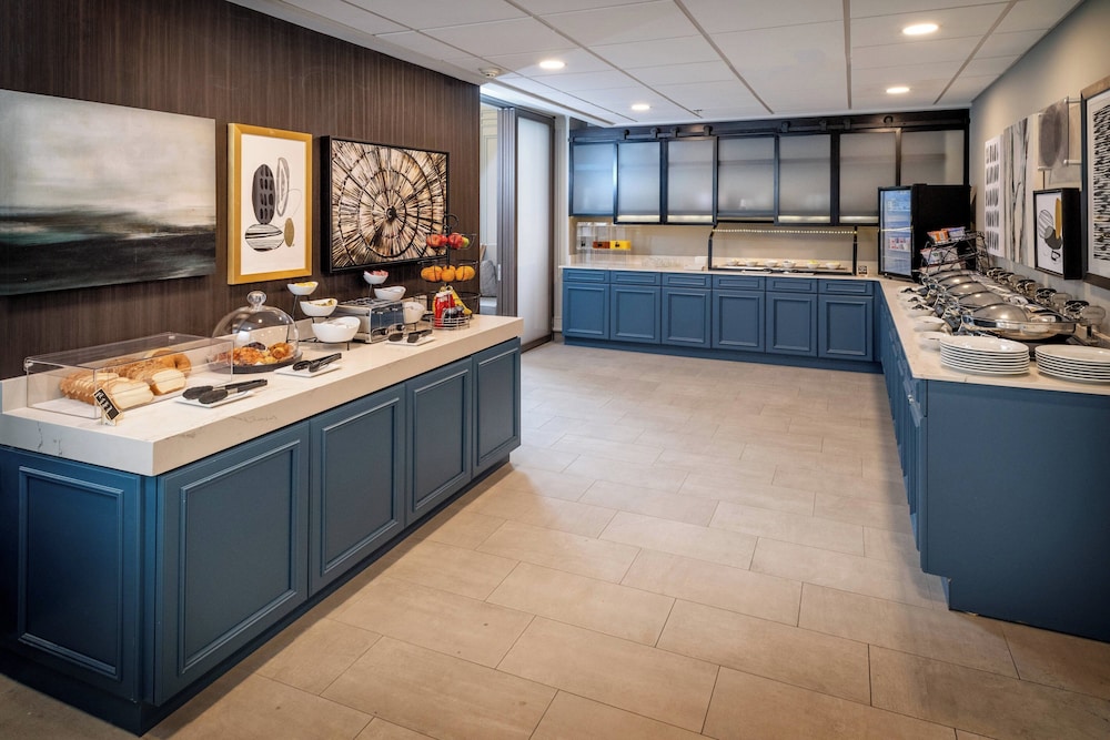 Delta Hotels by Marriott Huntington Downtown - photo 26