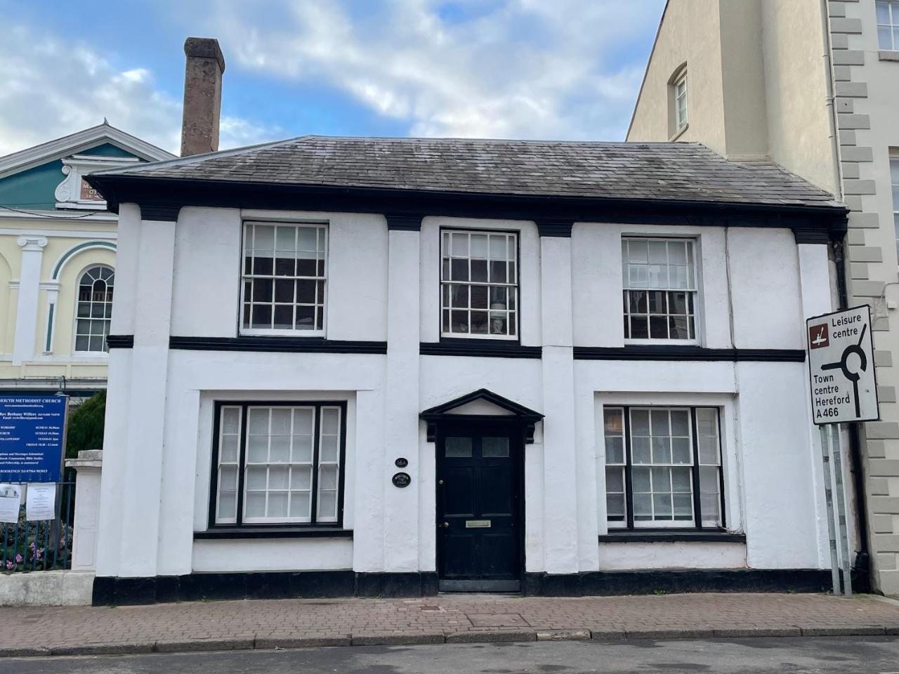 The Hame — 4-Star Luxury Hotel in Monmouth, United Kingdom