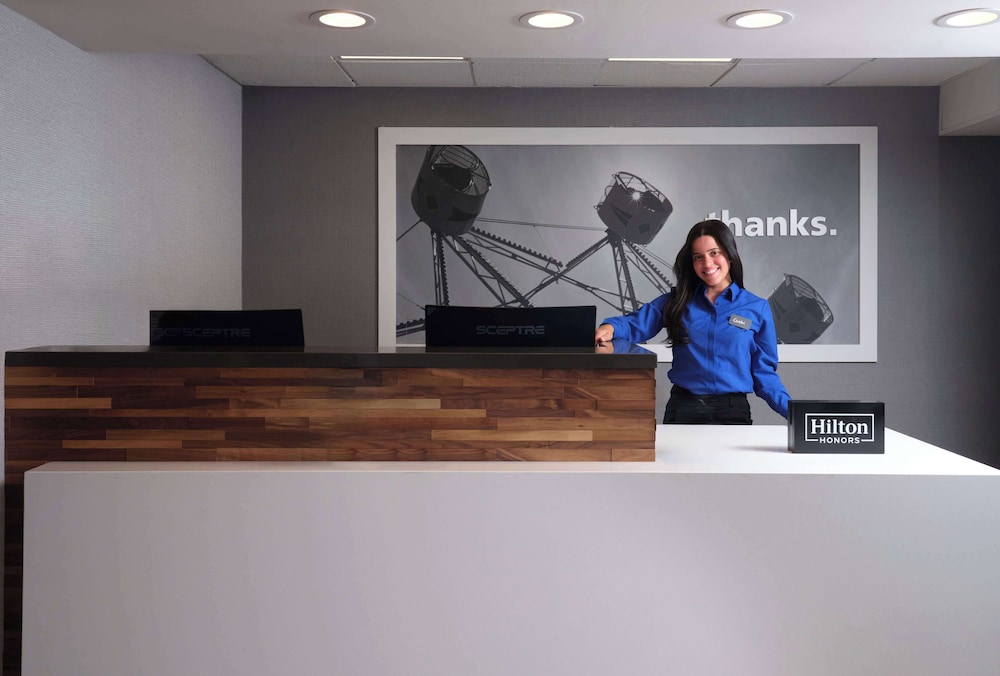 Hampton Inn San Diego Del Mar - photo 3