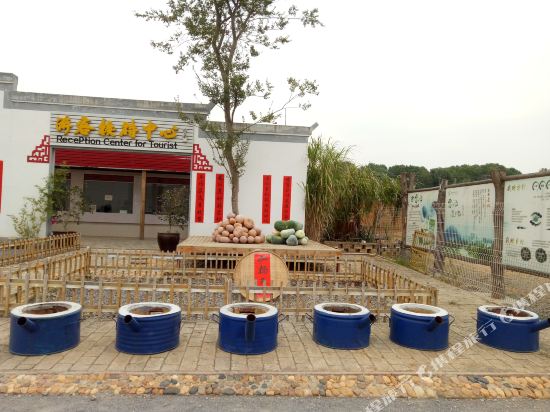 Leichi Fisherman’s House in Leiyang, People's Republic of China