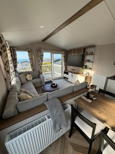 Sea La Vie Lodge — 4-Star Luxury Hotel in New Quay, United Kingdom