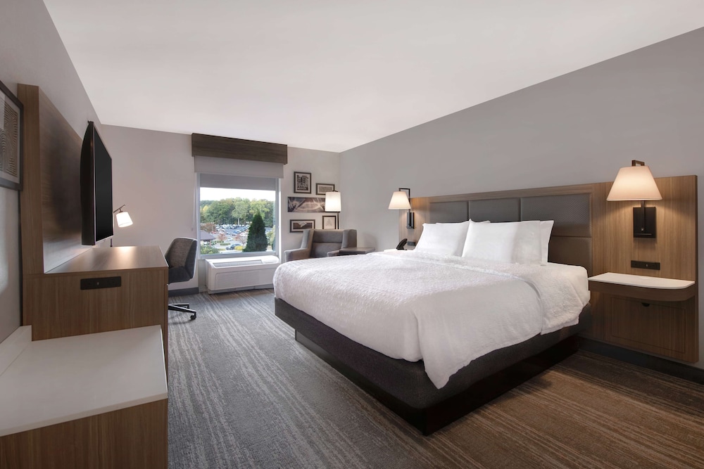 Hampton Inn Easley - photo 21