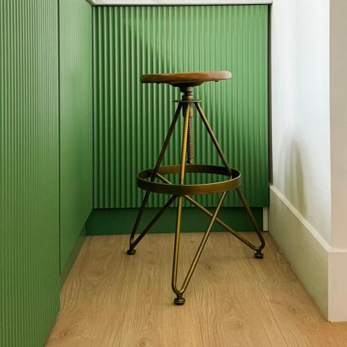 Chic Studio near Fabrika By Wehost