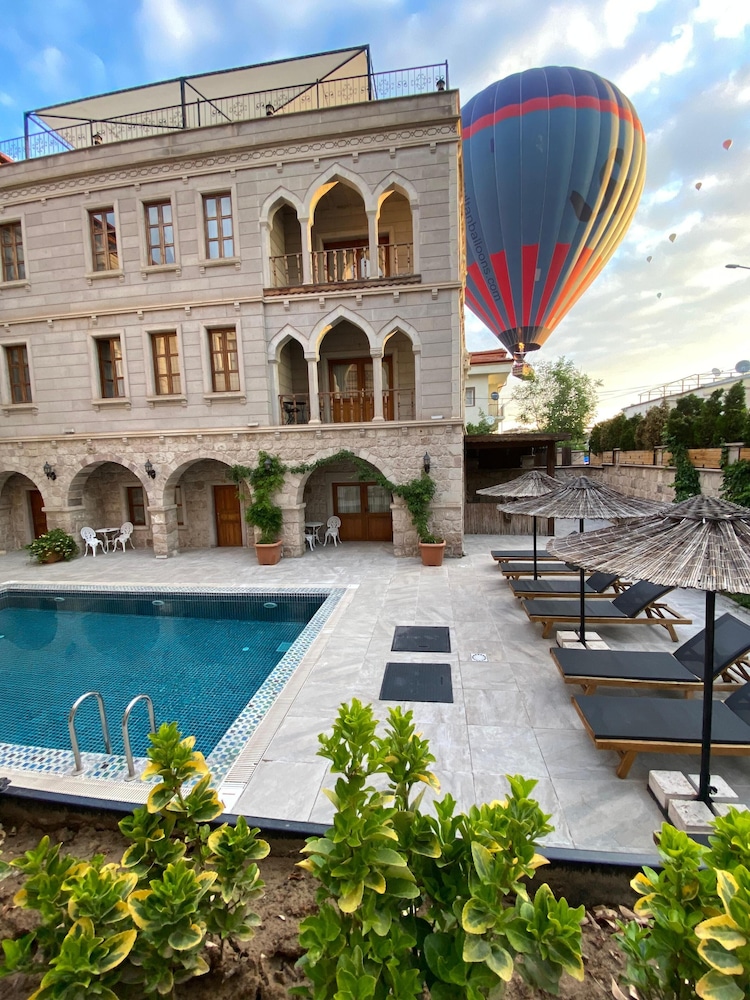 Grand Cappadocia Hotel — 4-Star Luxury Hotel in Goereme, Turkey