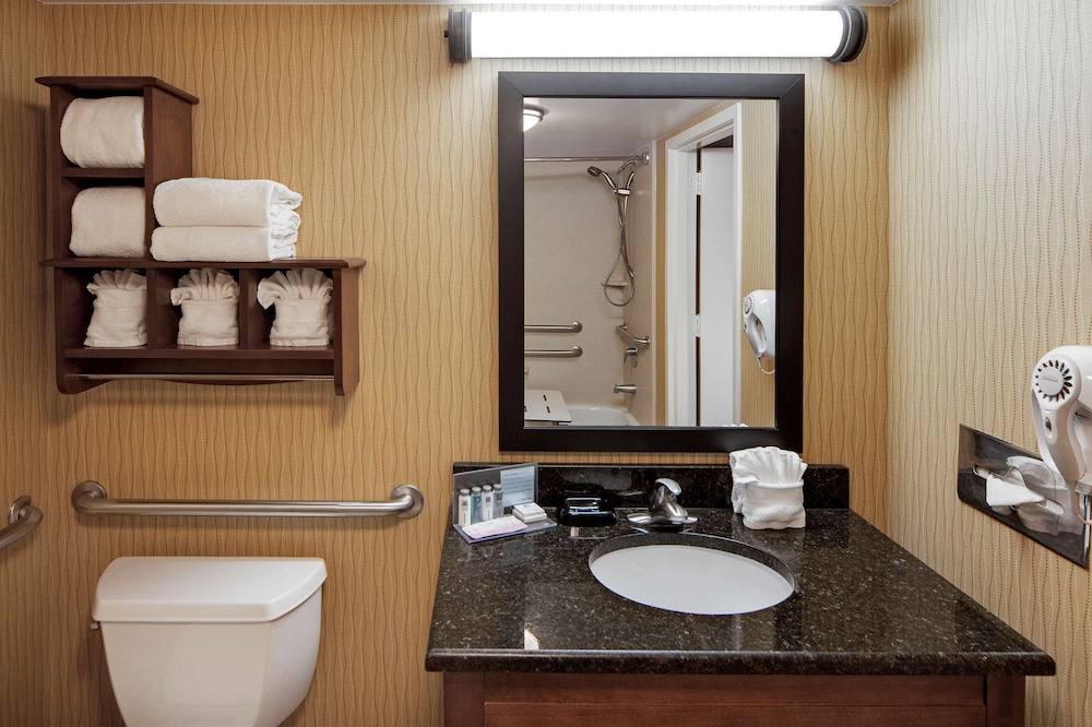 Hampton Inn Myrtle Beach Broadway at the Beach - photo 13