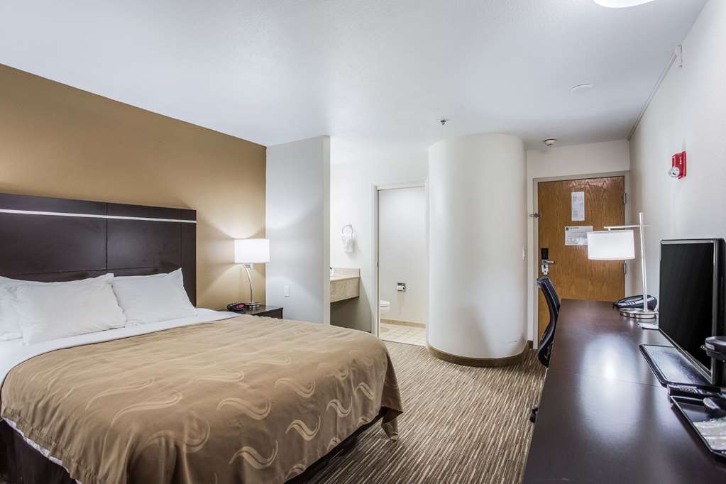 Quality Inn & Suites Meridian West Boise - photo 11