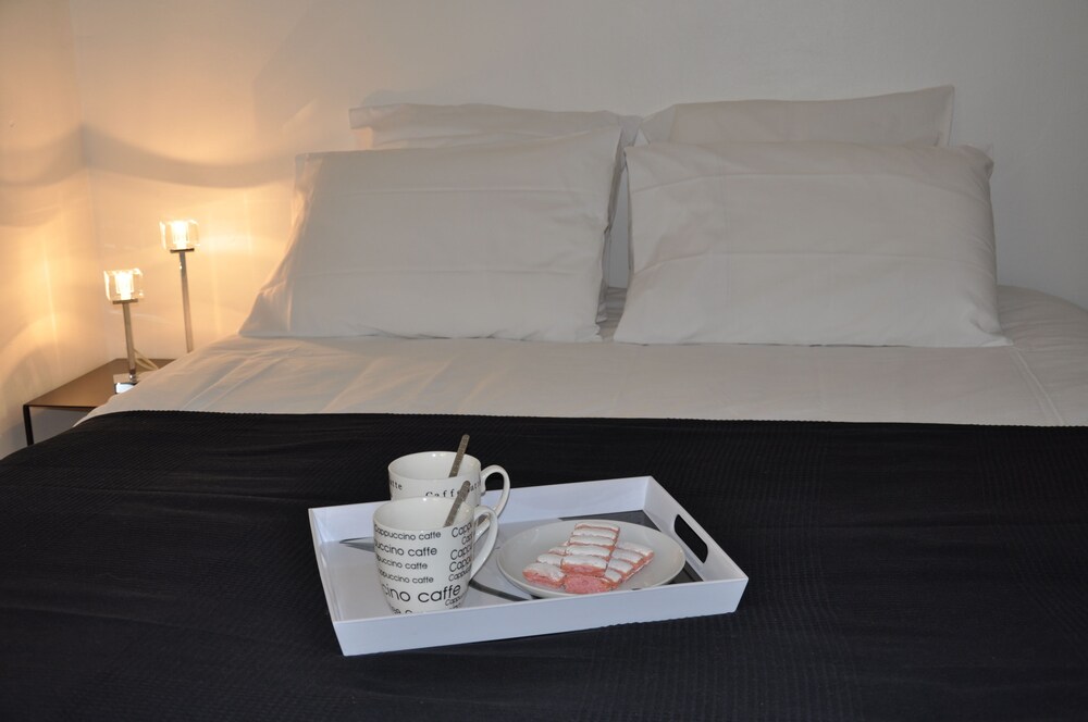 Le Nid Des Halles in Reims, France