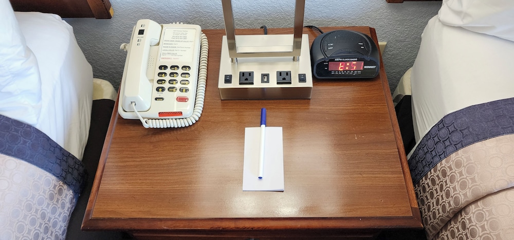 All Towne Suites - photo 14