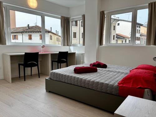 Luxury Urban Oasis Apartment in Center of Udine — 4-Star Luxury Hotel in Udine, Italy