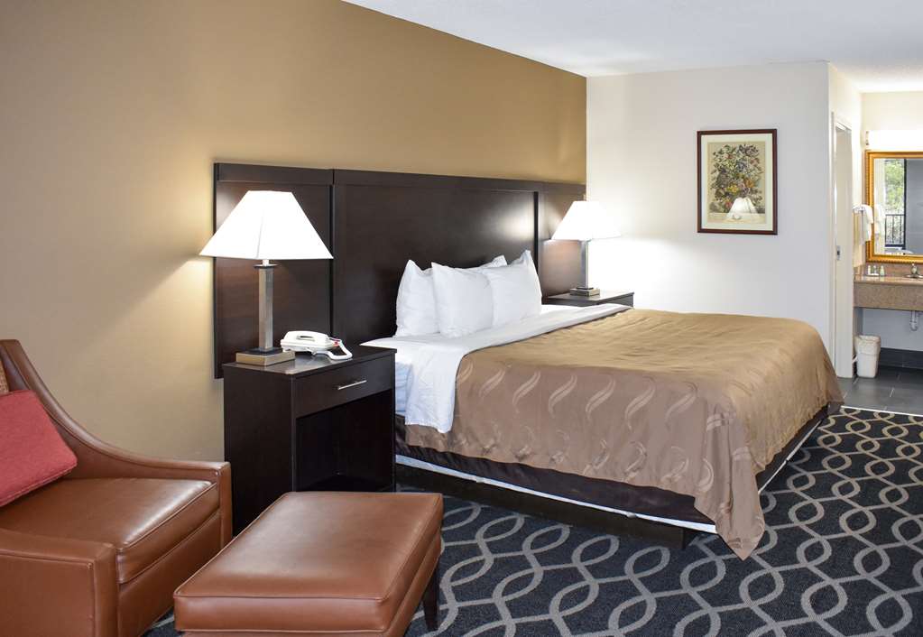 Quality Inn Reidsville Hwy 29 - photo 17