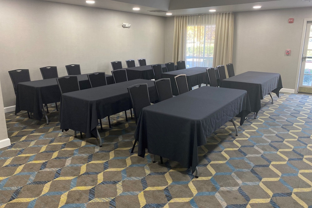 Residence Inn by Marriott Sacramento Airport Natomas - photo 47