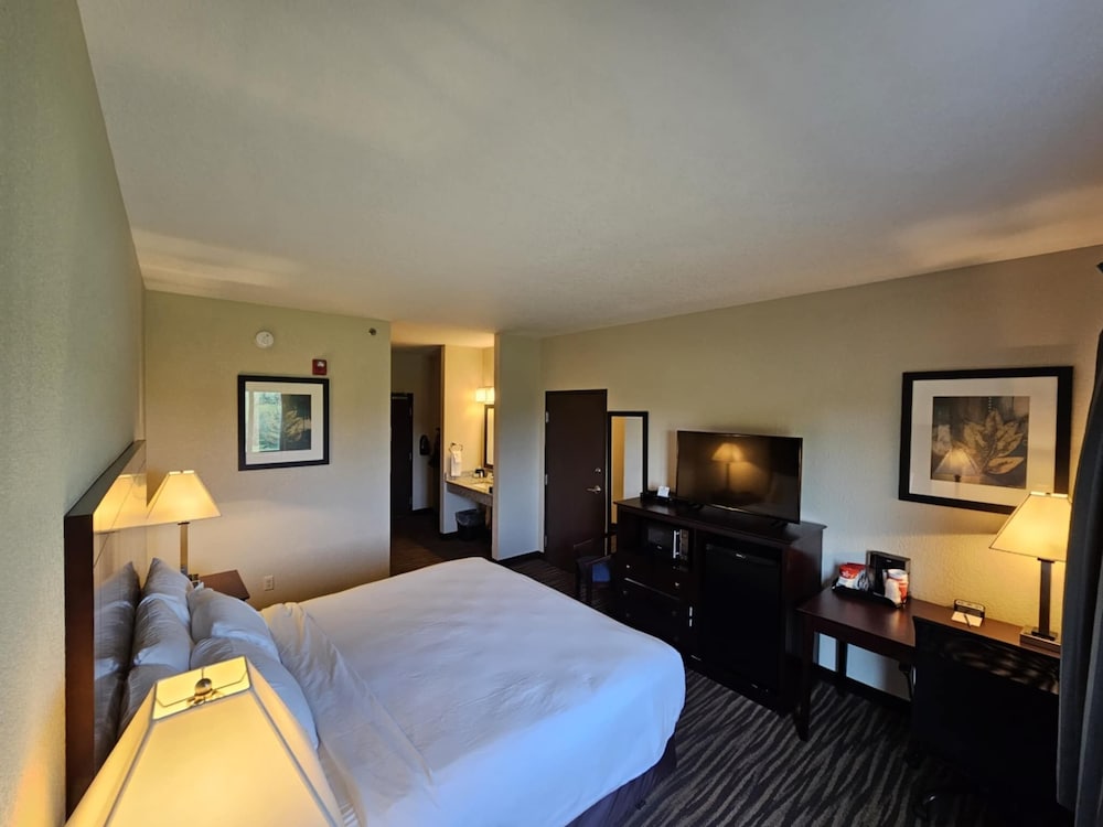 Cobblestone Inn & Suites Maryville - photo 29