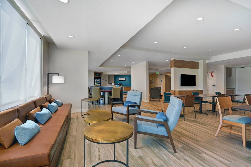 TownePlace Suites by Marriott Sacramento Airport Natomas - photo 2