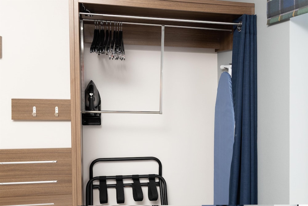 Home2 Suites by Hilton Kalispell - photo 7