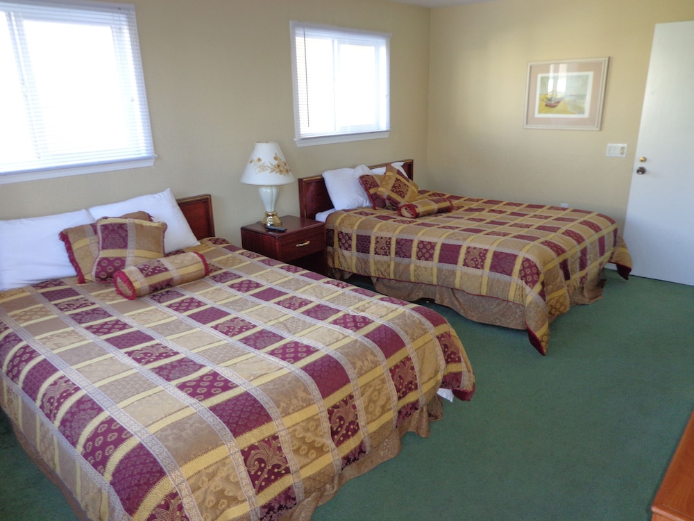 Ocean Shores Inn & Suites - photo 10