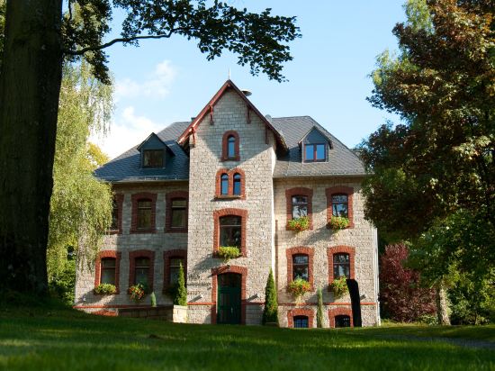 Hotel Restaurant Sonnenhof - last minute hotel in Weyerbusch