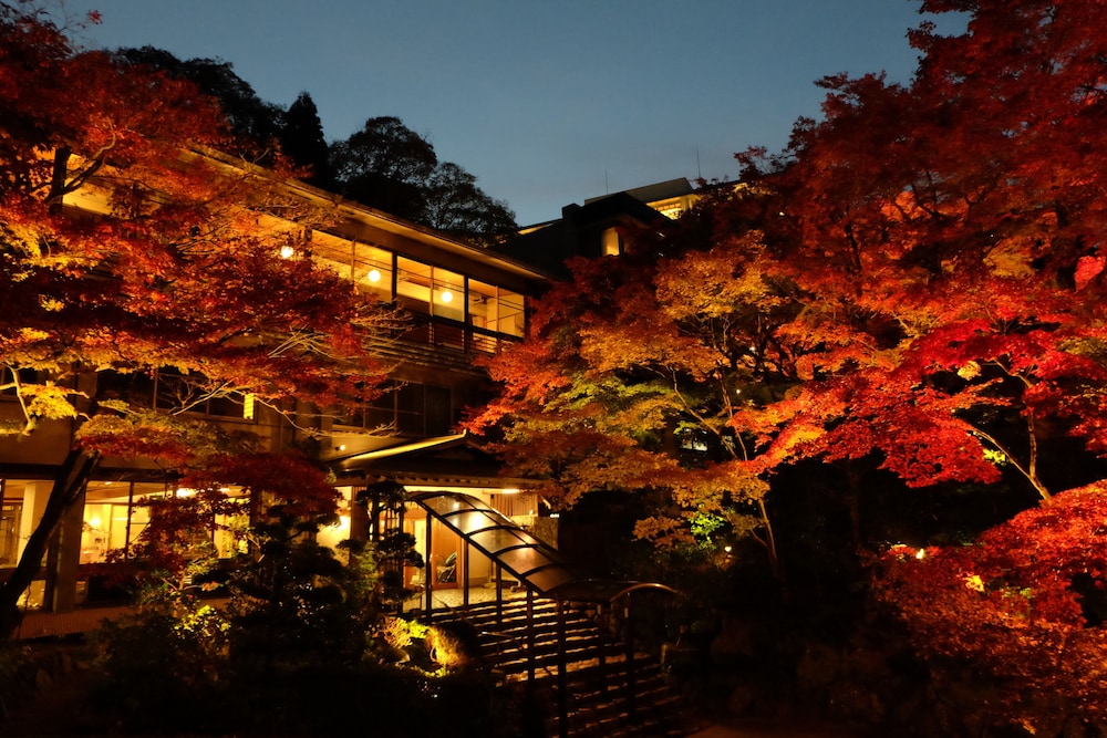 Negiya Ryofukaku — 4-Star Luxury Hotel in Kobe, Japan