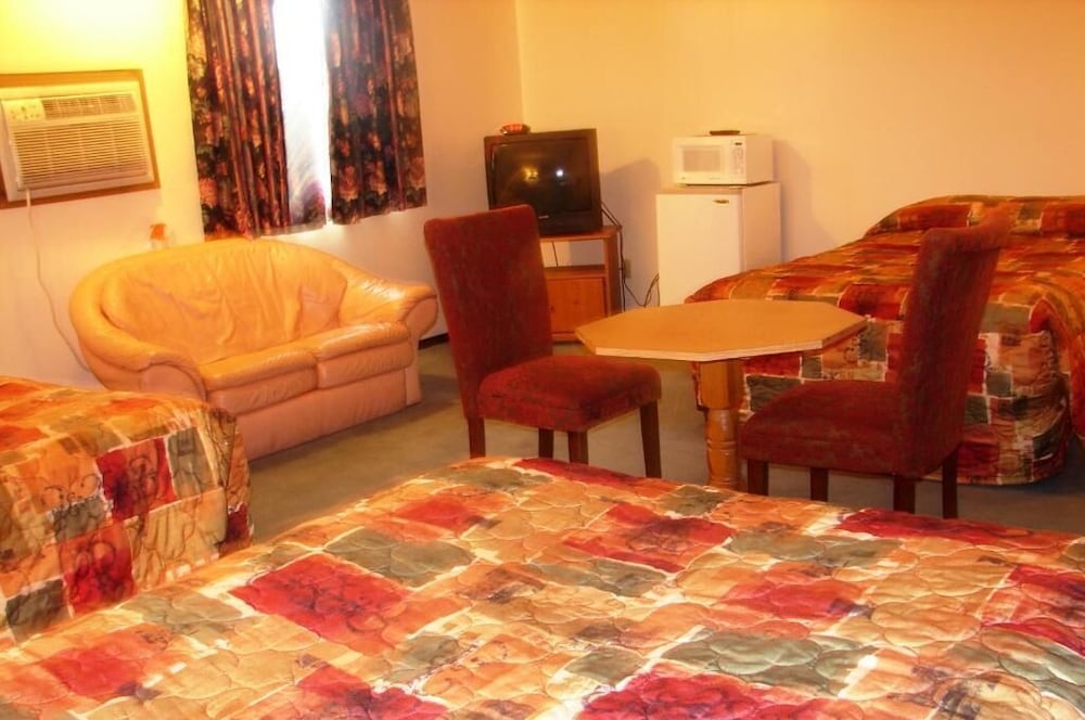 Baxter Inn - photo 12