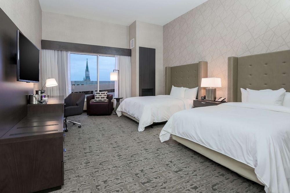 DoubleTree by Hilton Evansville - photo 12