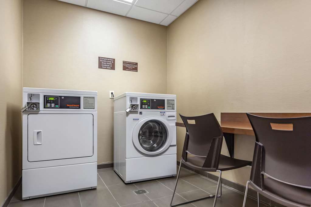 Comfort Inn & Suites Avera Southwest - photo 40