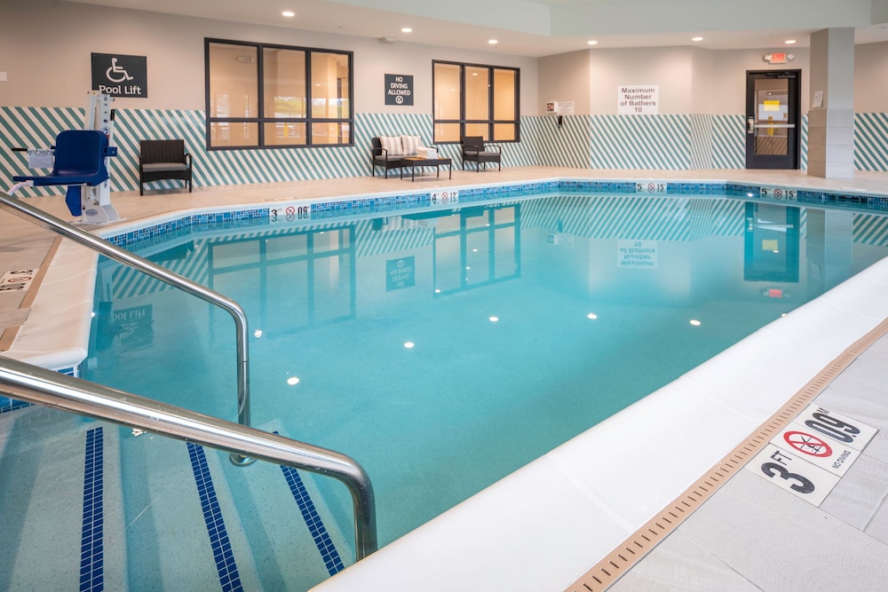 Holiday Inn St. Louis Creve Coeur - photo 11
