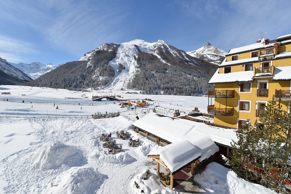 Hotel Sant’Orso & Beauty Spa LeBois in Cogne, Italy