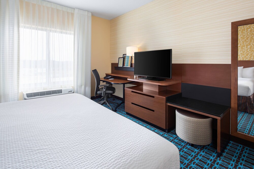 Fairfield Inn & Suites by Marriott Poplar Bluff - photo 8