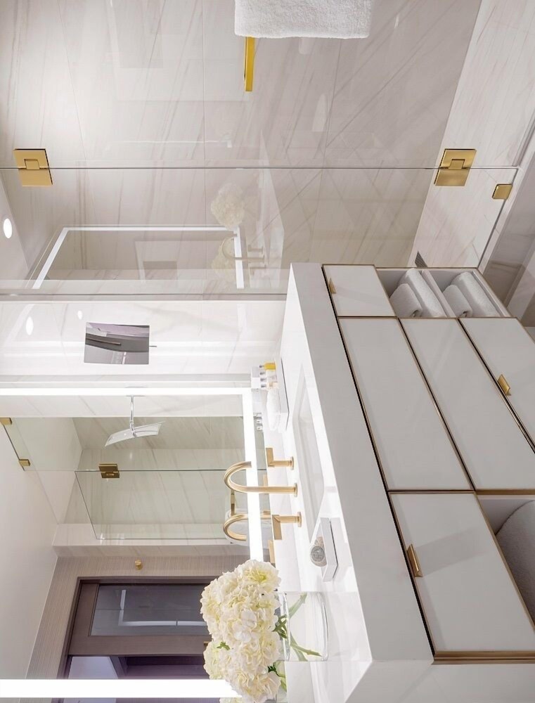 Hotel Crescent Court - photo 22