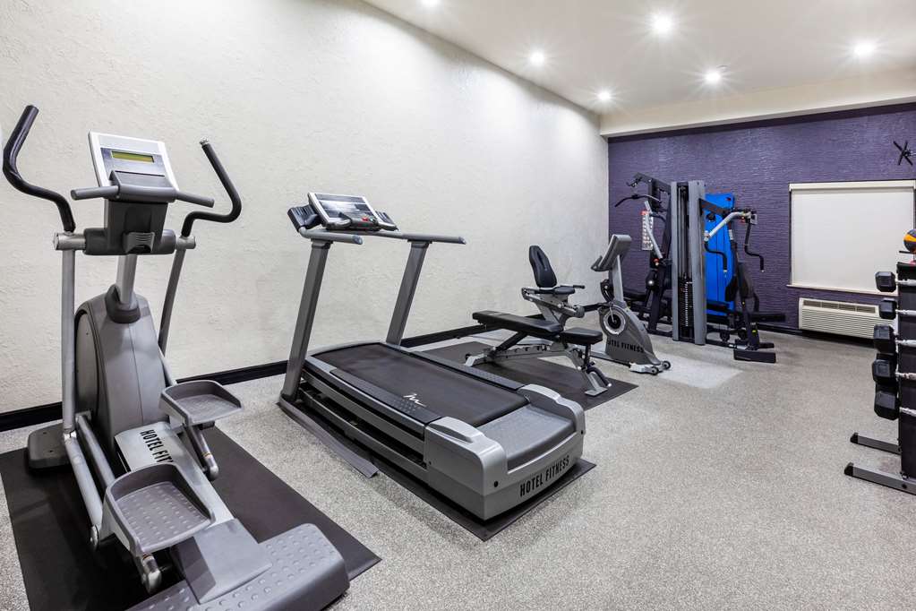 La Quinta Inn & Suites by Wyndham Lumberton - photo 10