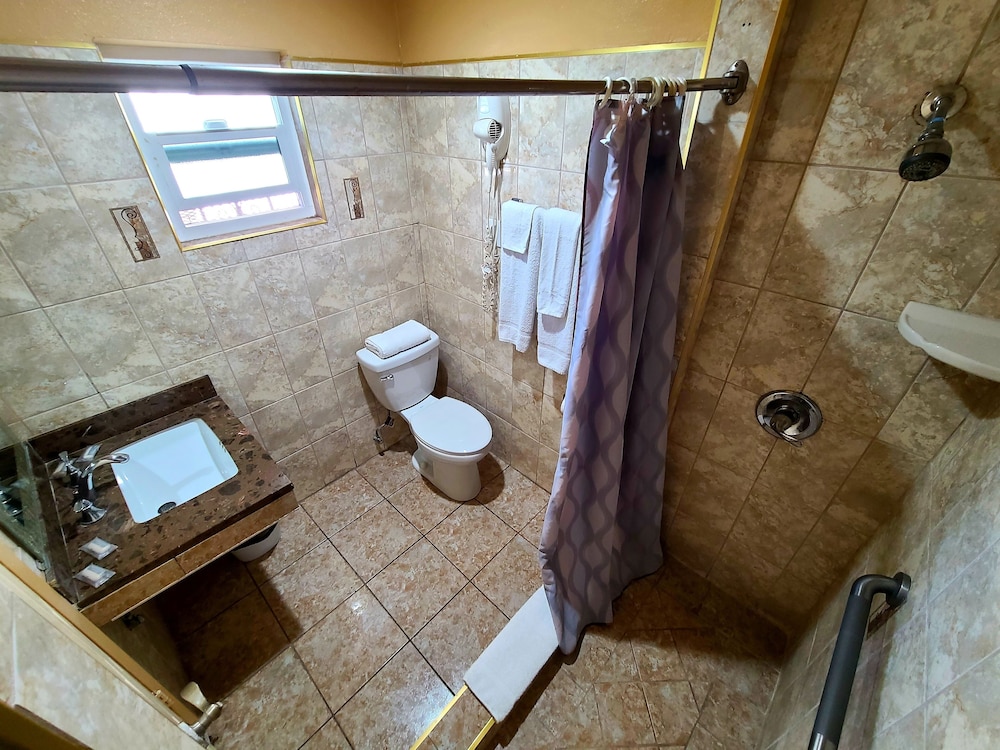 Geneva Motel - photo 19