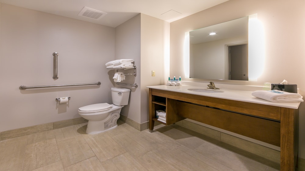 Holiday Inn Express Gatlinburg Downtown by IHG - photo 20