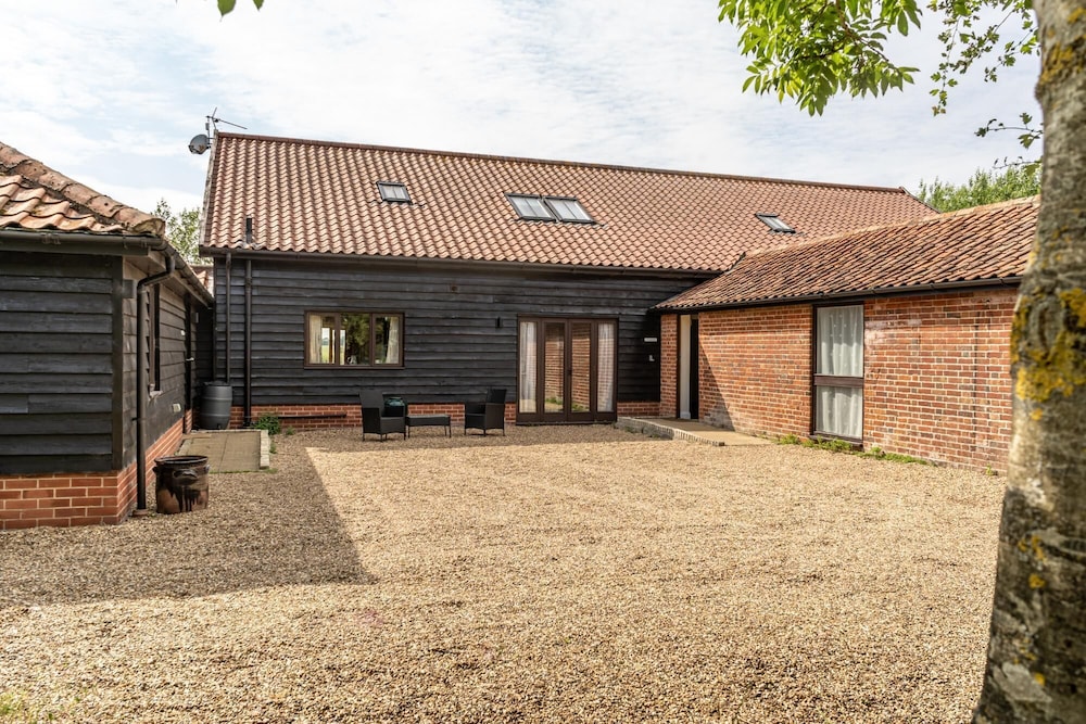 The Stables Holly Tree Barns — Halesworth