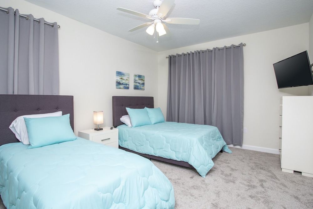 Fabulous 5Bd Single Family at Champions Gate Resort 8988 - photo 16