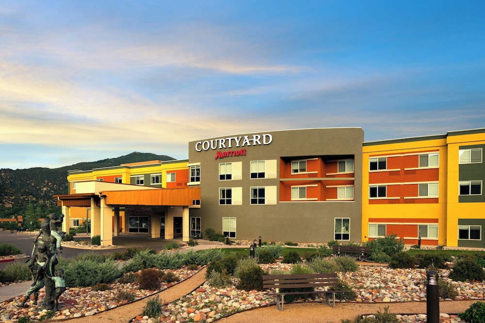 Courtyard by Marriott Glenwood Springs - photo 49