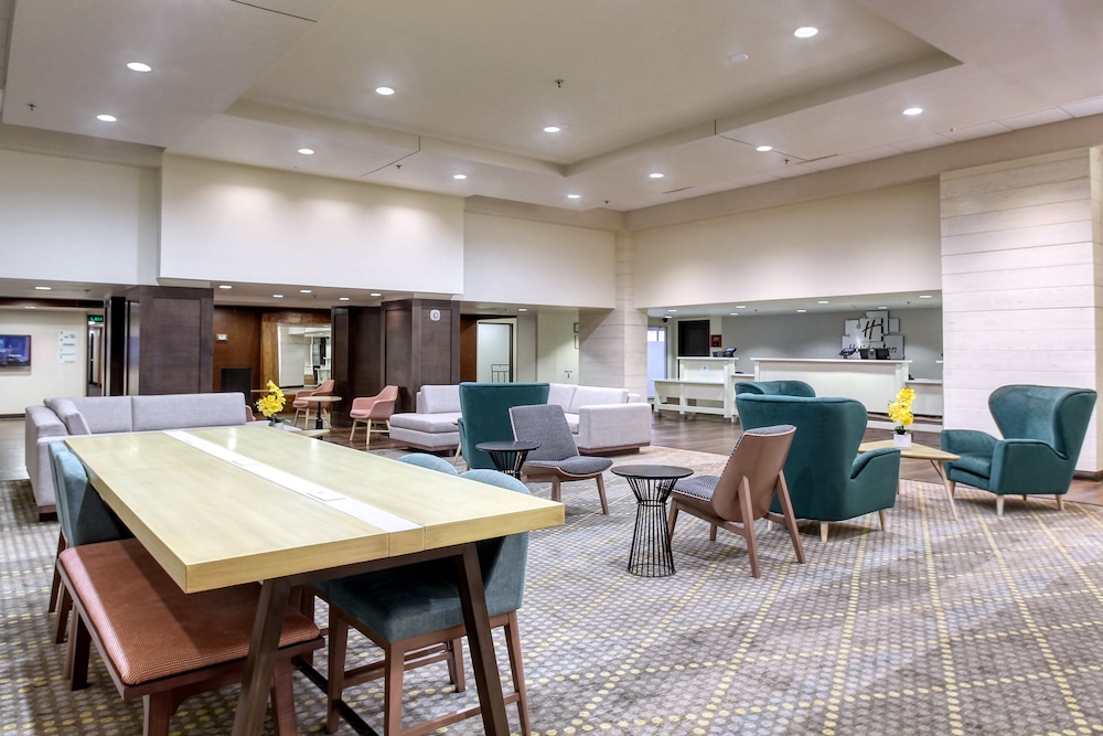 Holiday Inn Hotel & Suites Atlanta Airport North by IHG - photo 73